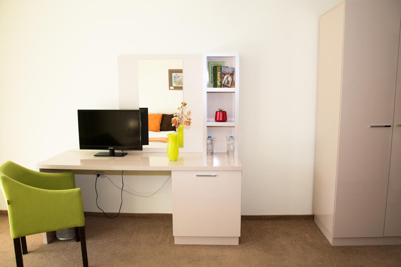 Hotel-Clinic Dr. Gechevi Pavel Banya Dış mekan fotoğraf